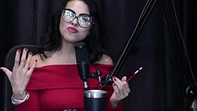 I recorded this orgy with Annie Clementine where the family supports and she gets mad at no-shows.