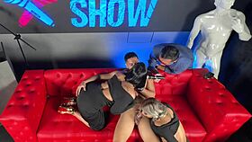Mexican producer juan bustos sets up porn with the best colombian asses