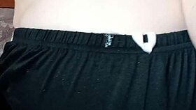 pregnant milf spits on her big tits and nipples 😍