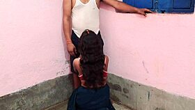 गर्म इंडियन सौतेली माँ को सौतेले बेटे से रोज टाइट चूत में ड्रिल्ड किया जाता है