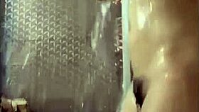 This vietnamese delivery girl is getting exposed in a hot sex clip!