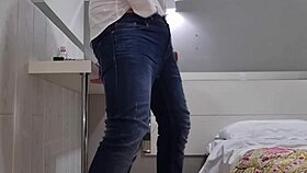 I'm so turned on by this hot Italian guy's massive load