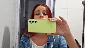 Casada Shows Ass to Driver and Fucks on Street!