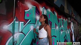 exotic art student gets face painted by addis fouche and ike diezel 😍