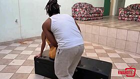 morena uses her feet for a handjob and gets messy