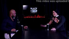 Sente Tesão Por Saber Que Estão Batendo Punheta Pra Ela Começou Por Pirraça Fez Fotos Nua E Seu Lado Vendedora - Pri Melancia Watch on Sheer Red