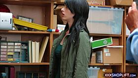 That teen shoplifter offered a blowjob and fuck after getting caught 😏