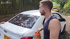 i seduce an inexperiened boy and convice him to come fuck me silvanalee