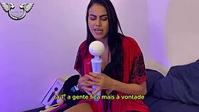 I masturbaate with huge toy, bia hot