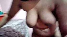 Hot Indian Bhabhi Fucked by Devar for Money 😏