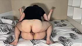 BIG MATURE STEPMOM GAVE A BLOWJOB AND SAT ON HIM WITH ANAL