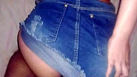 novinha gostosa blows me and begs for hot cum in her tight pussy.