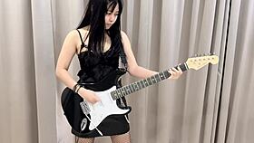 i'm a rocker girl getting anal creampie