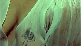 Viral Student Naligo Mag Isa