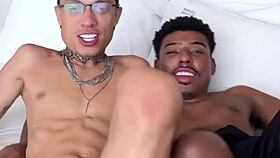 nem acreditei no tamanho da lapada do negão, o baiano pauzudo arrombou meu cu, você acredita?