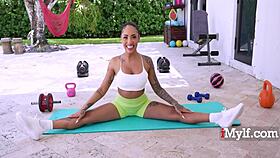 fitness and felicity with ebony fitness guru - kona jade peter green 💪🏋️‍♀️