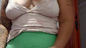 She heads to the gym to flash her body at the guys.