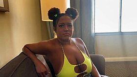 Cheating Girlfriend Fucks Best Friend On Phone!