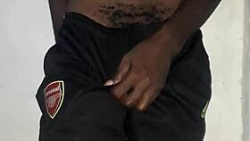 kenyan guy wanking on camera