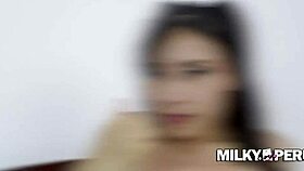 Peruana Mariana accepts gifts for sex in my apartment