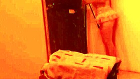 La Puta Del Prostibulo Me Dio Una Gran Mamada De Testiculos Gratis A Cambio De Obtener El Nuevo Celular De Moda Porno Real En El Cabaret