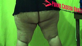 Damn, check this mature Latina shake her huge bare ass dancing!