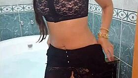 Cadeira Erótica Hidromassagem Plug Anal Gozando- Pamela Pantera