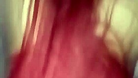 look at that big ass getting eaten by the redhead