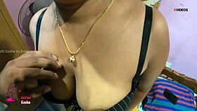 इंडियन बिग बूब्स मिल्फ हसबैंड को चीट करती है और नेबर्स बिग कॉक को पीओवी हार्डकोर सीन में एन्जॉय करती है