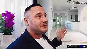 divorced hottie films sex tape with realtor in pov deepthroat