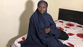 muslim pickup girl shows her hairy pussy