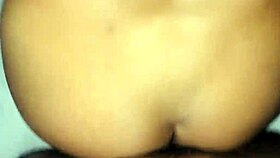 girlfriend secretly fucks best friend in girls pg room hindi style