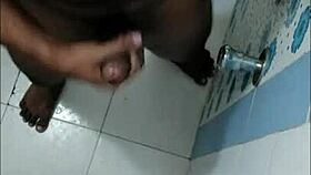 Sama Ready Bathing And Masturbating In The Bath, Solo Session