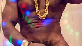 bbc worship cumshot in kyle lewis face?