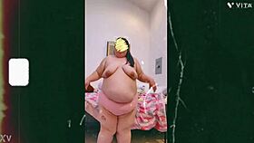 mature cougar does a topless dance on cam