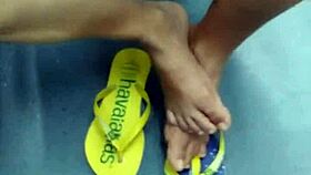 Is This Brazilian Girl's Hidden Flip Flop Shoeplay?