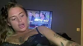 i'm horny goth slut fucks her tight ass