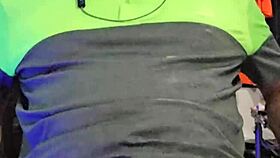 Ezsosa Flashes Curvy Body In Bedroom Exhibition