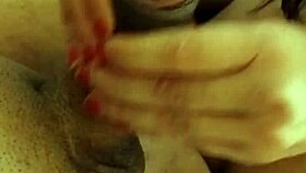 massagem no pau com detalhes especificos de relaxamento