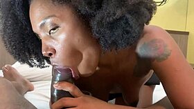 minha secretaria quis almoçar comigo mal sabia ela que ia ganhar pica preta de sobremesa completo no red sheer