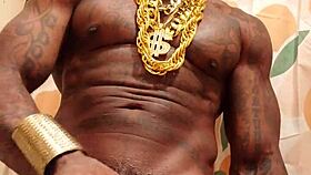 Hallelujah Johnson worships big black hairy dick