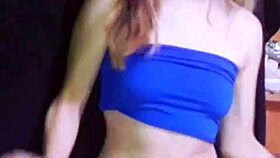 i'm bonneyuwu, a petite teen masturbating in my miniskirt