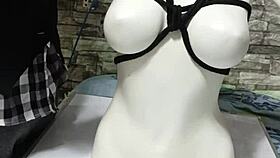 hey, peruvian boobs bdsm tutorial on tying tits 😏