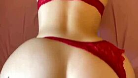 does my ass look bigger in red while riding?