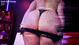 Beautiful pierced goth venus rivers spreads her legs for a creampie.