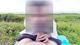 quickie on the beach in public with some juicy licking 😏