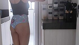 Maid Flashes Big Ass In Kitchen