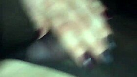 amature cum in pantyhose fast handjob