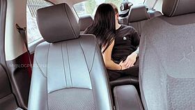 Latina De Buen Culo Se Folla Al Novio De Su Mejor Amiga En Su Auto