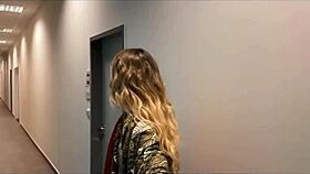 Hunter Fucks Sexy Chick Publicly